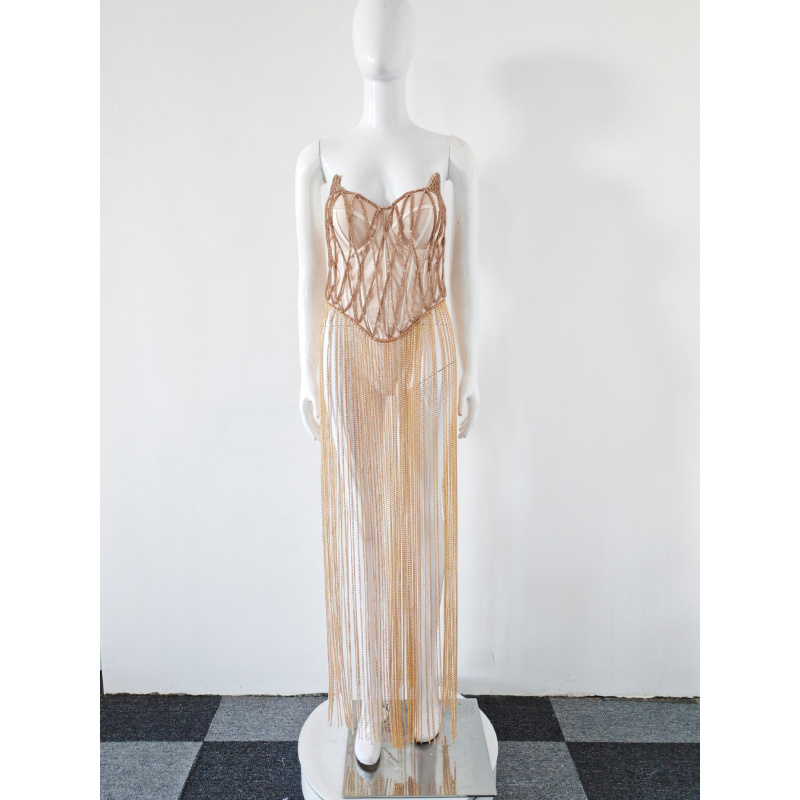 Body Jewelry For Backless Dress - 女性用ボディチェーン、中空クラブパーティードレス、ビキニ、セクシーブラチェーン、バックレス、ナイトクラブパーティーボディチェーン、タッセル付きスカートチェーン
