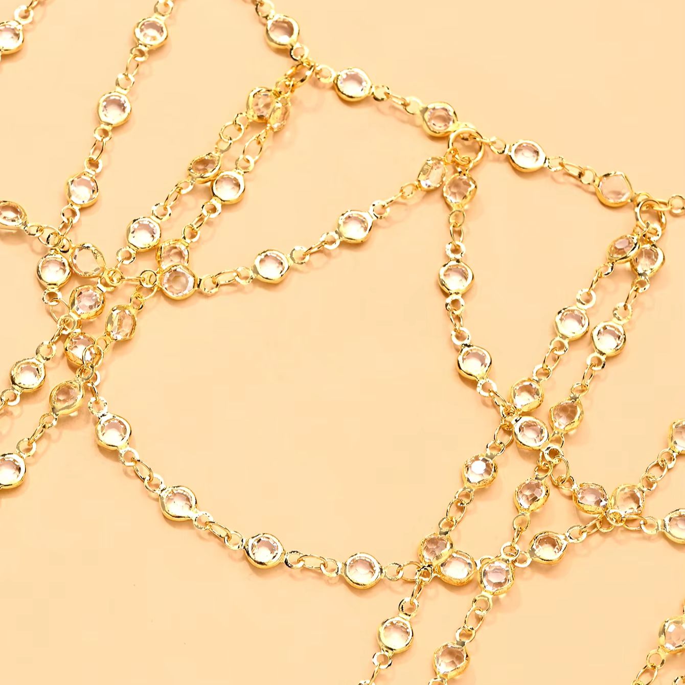 ゴールドシルバーメッキ多層CZボディチェーン、ショルダータッ - Body Jewelry Gold のレビューと価格