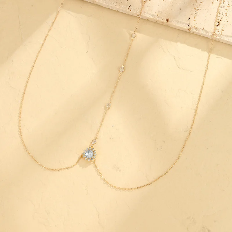 ミニマリストで繊細なシングルクリスタルバックドロップボディチ - Body Jewelry For Backless Dress のレビューと価格