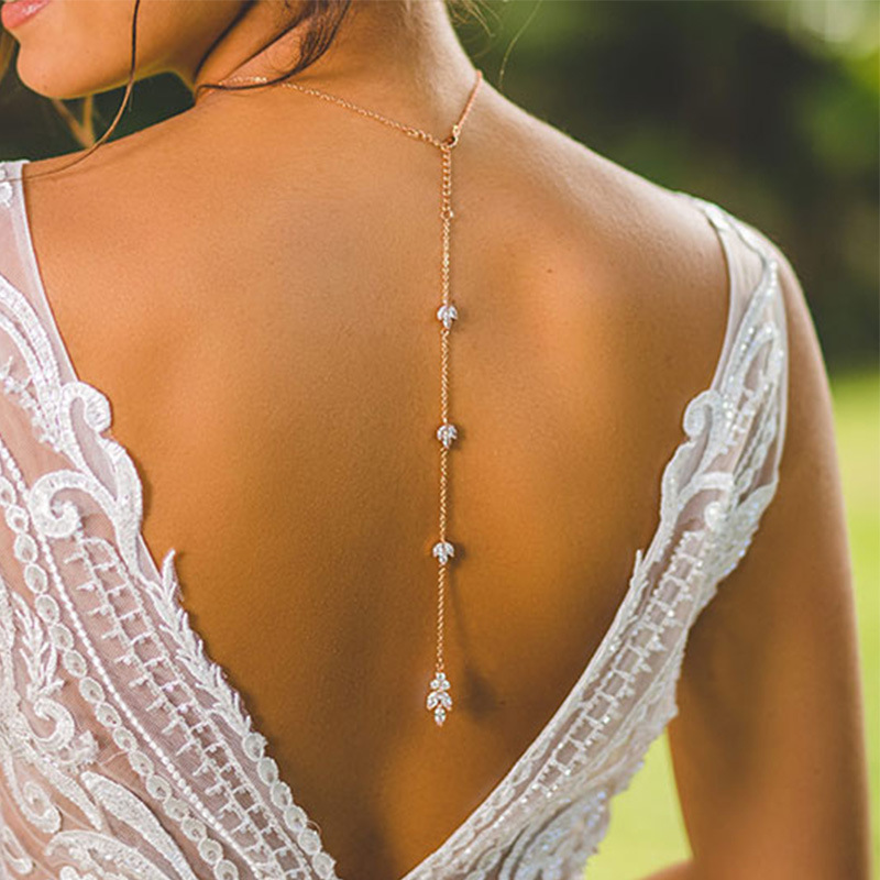 女性用バックドロップネックレス ゴールドクリスタルリーフペン - Body Jewelry For Backless Dress のレビューと価格